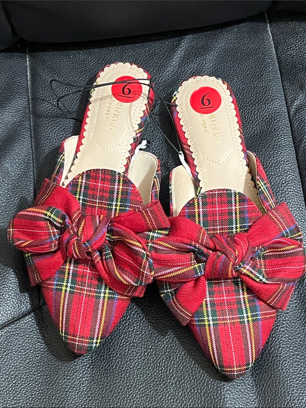 Isaac Mizrahi Red Tartan Plaid Bow Pointed Toe Mules Holiday Shoes Size 6 NWOT
